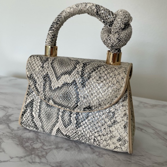Urban Expressions Mini Python CrossBody Hand Bag - Picture 2 of 10